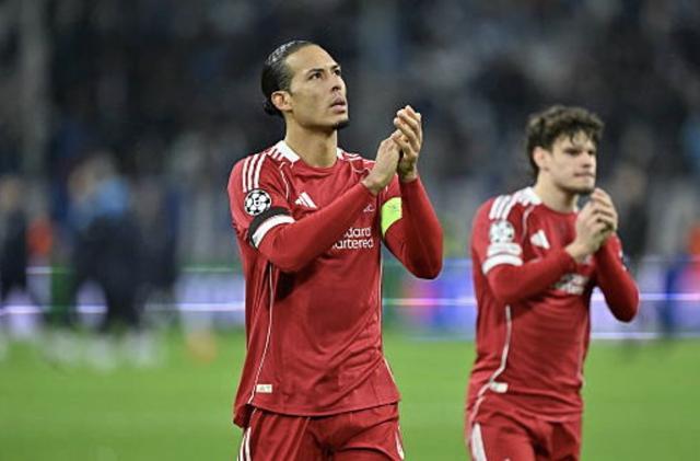 开云电竞登录入口-范戴克：这是我们应有的样子；踢伯恩利后的会议不是我发起的